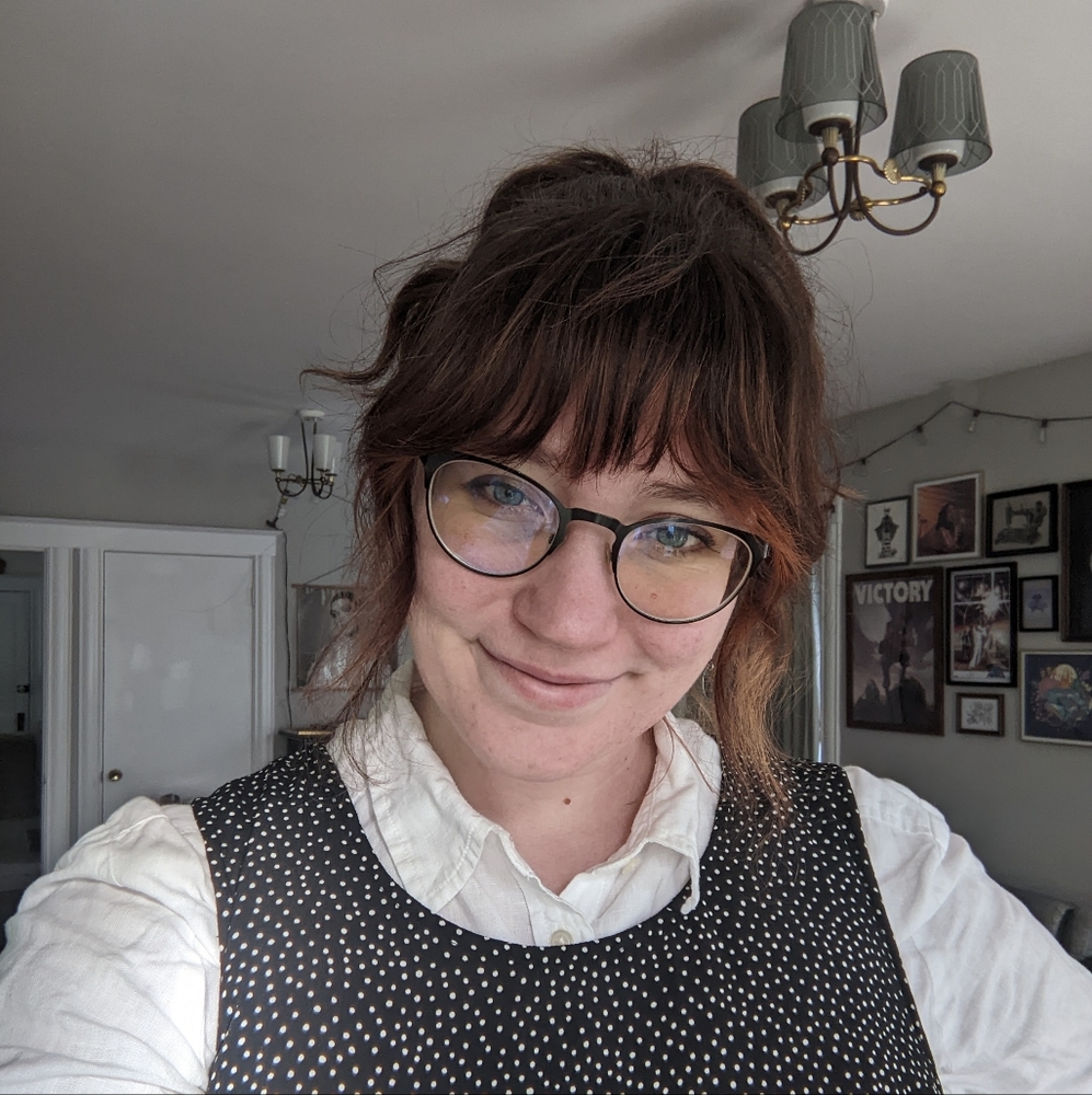 Meet your Posher, Abigail